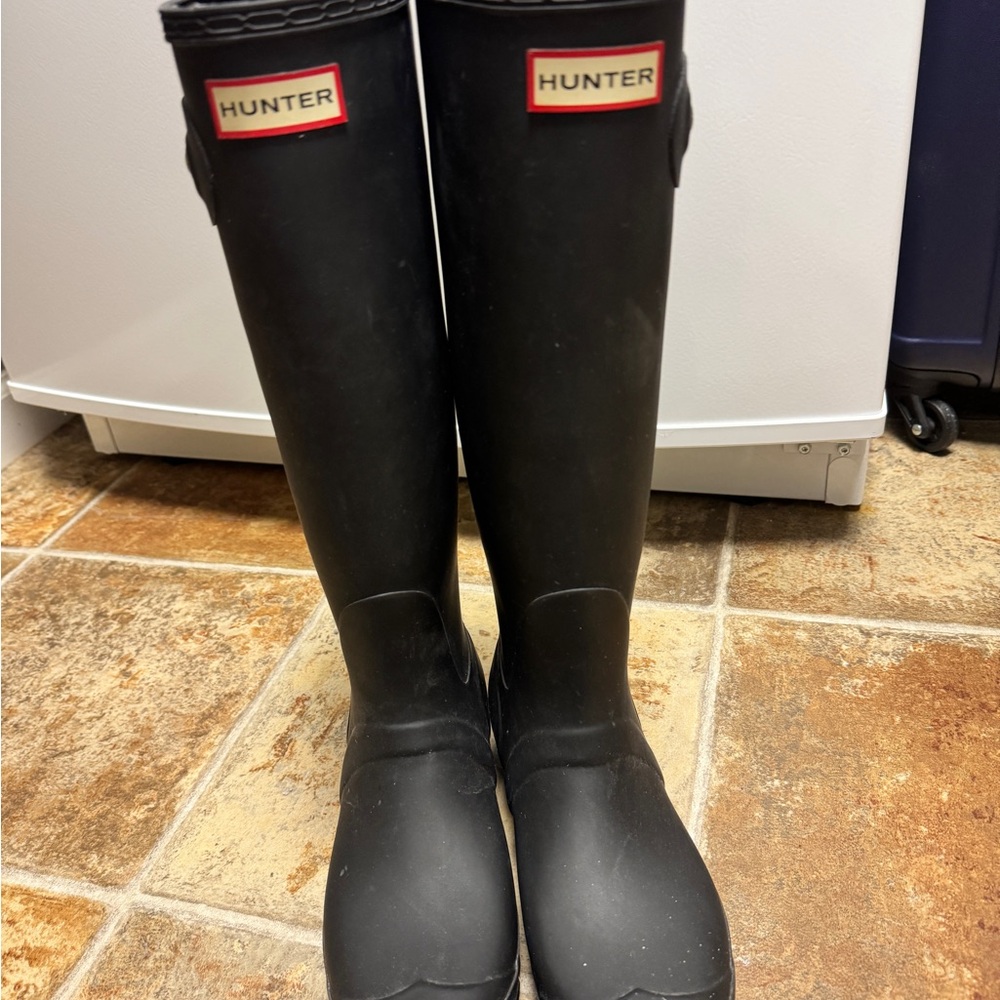 Hunter Black Tall Rain Boots